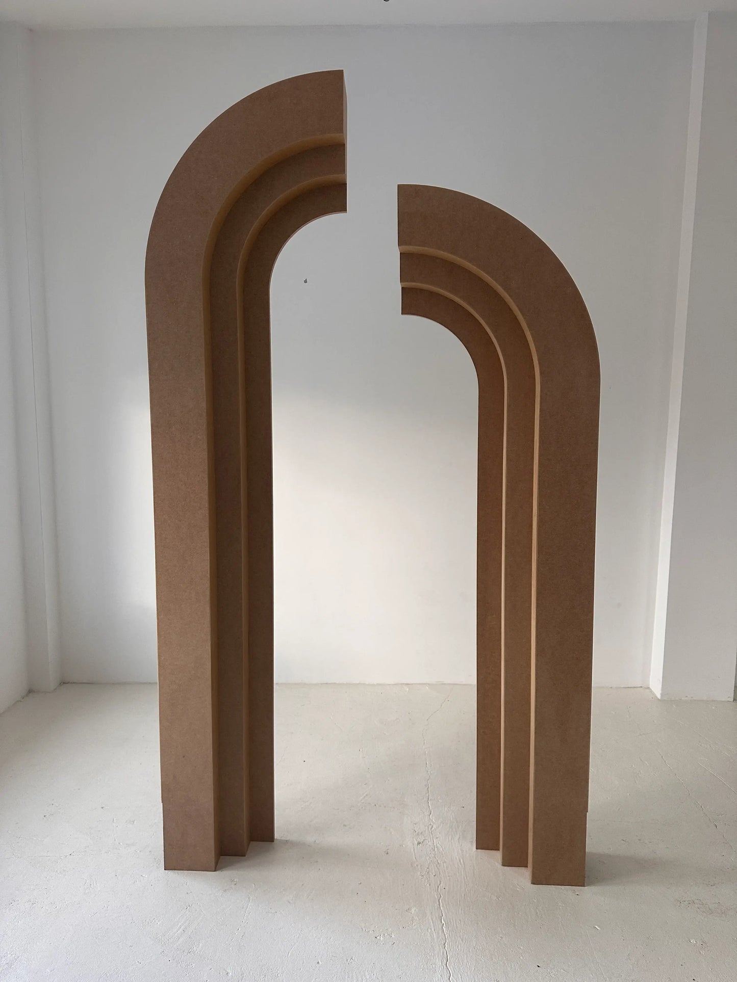 Portal dimensions: 220x180 cm