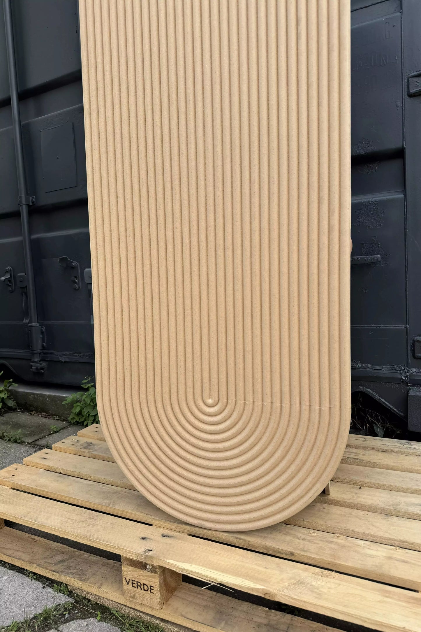 S15 grooved rounded decorative wall
