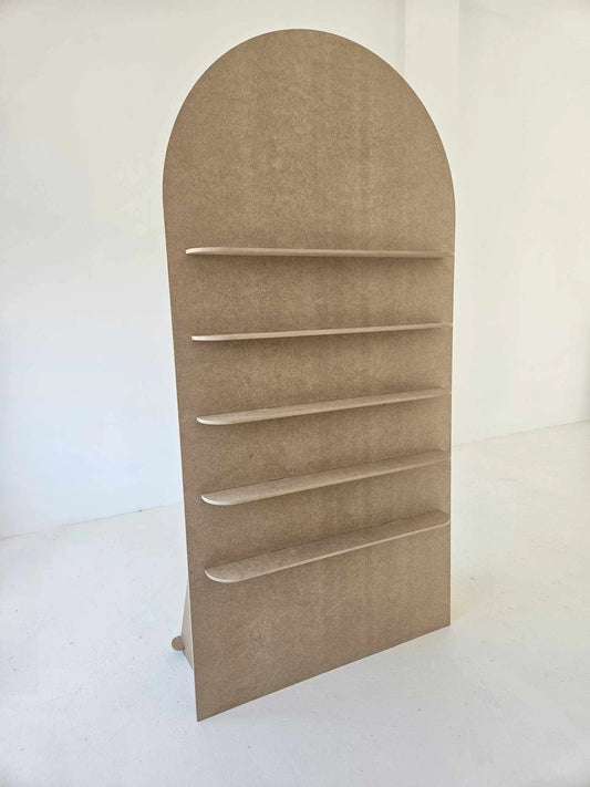 S1 wall with shelves